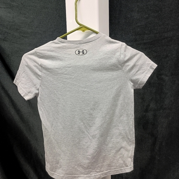 Under Armour Kids Gray T-Shirt - Picture 11 of 13